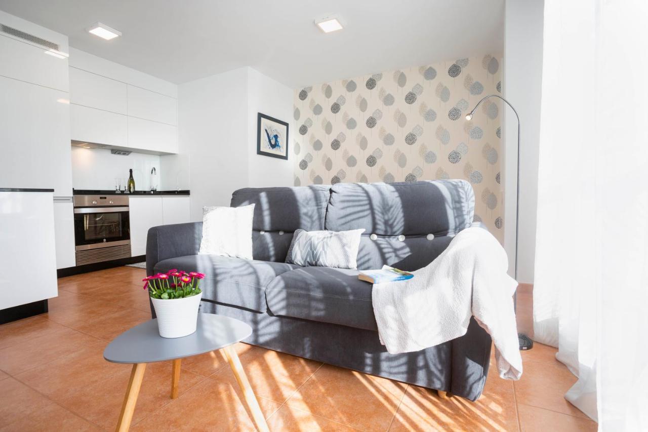 Apartamento A Laxe อิสลา เด อาโรซา ภายนอก รูปภาพ